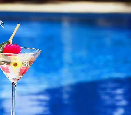 Xo Otel 2*